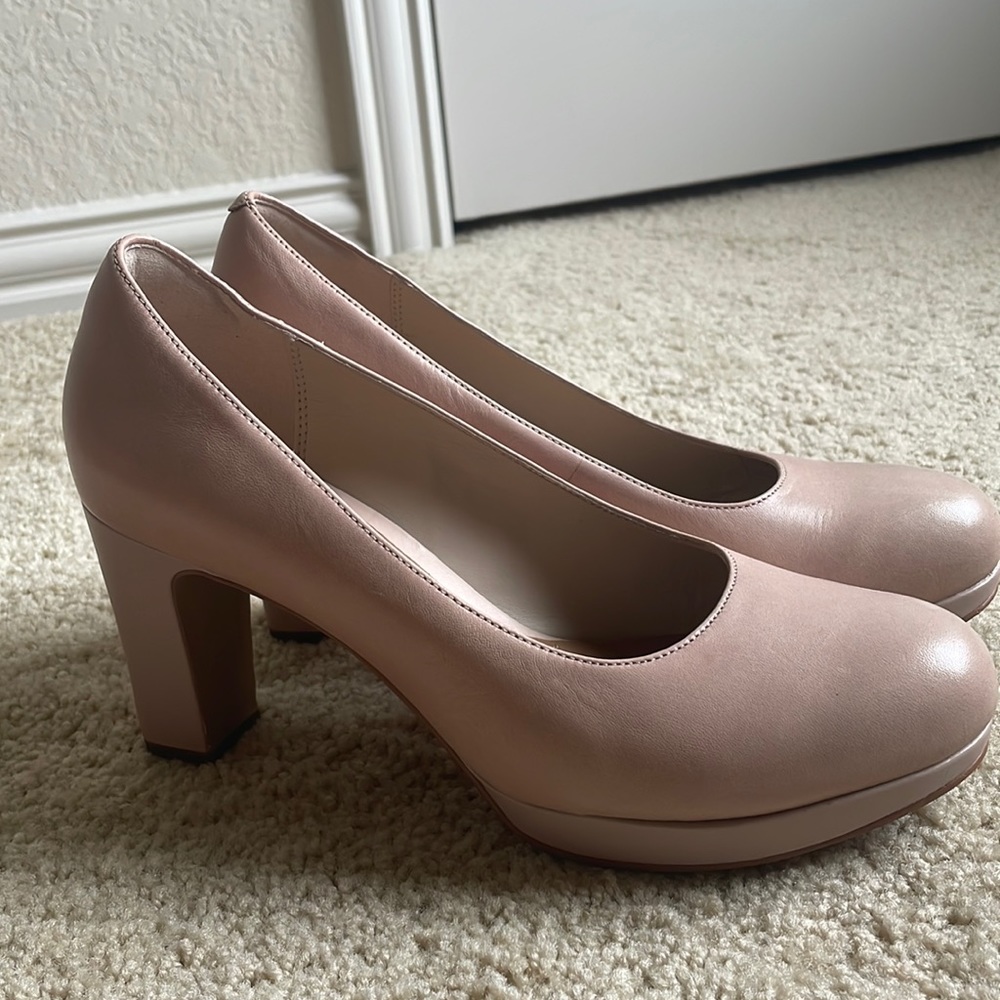 Brand new Clark Artisan platform heels